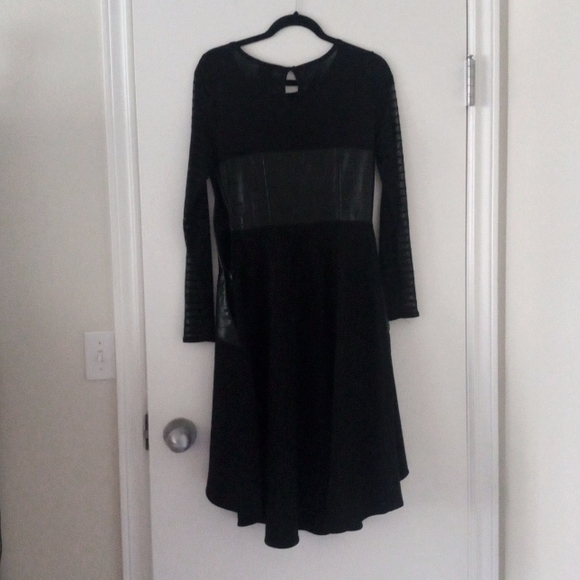 Star Wars Kylo Ren Dress - Picture 2 of 7